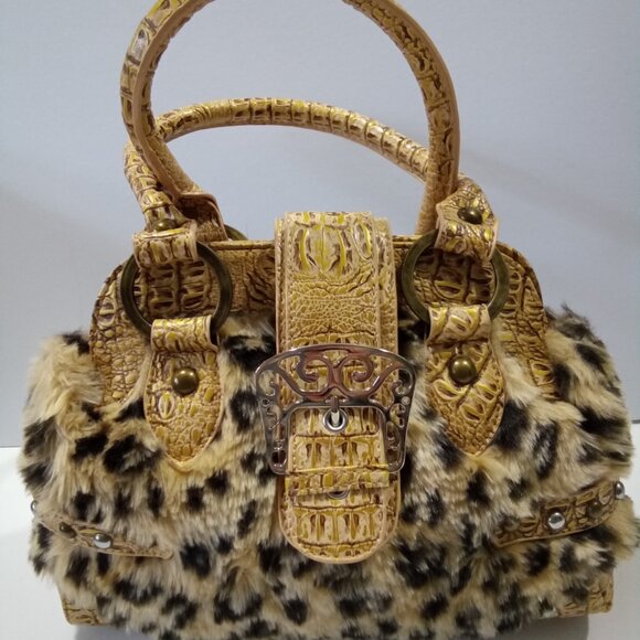 Mad bags hand bag Leopard faux fur faux leather with decorative accents. - Picture 4 of 16